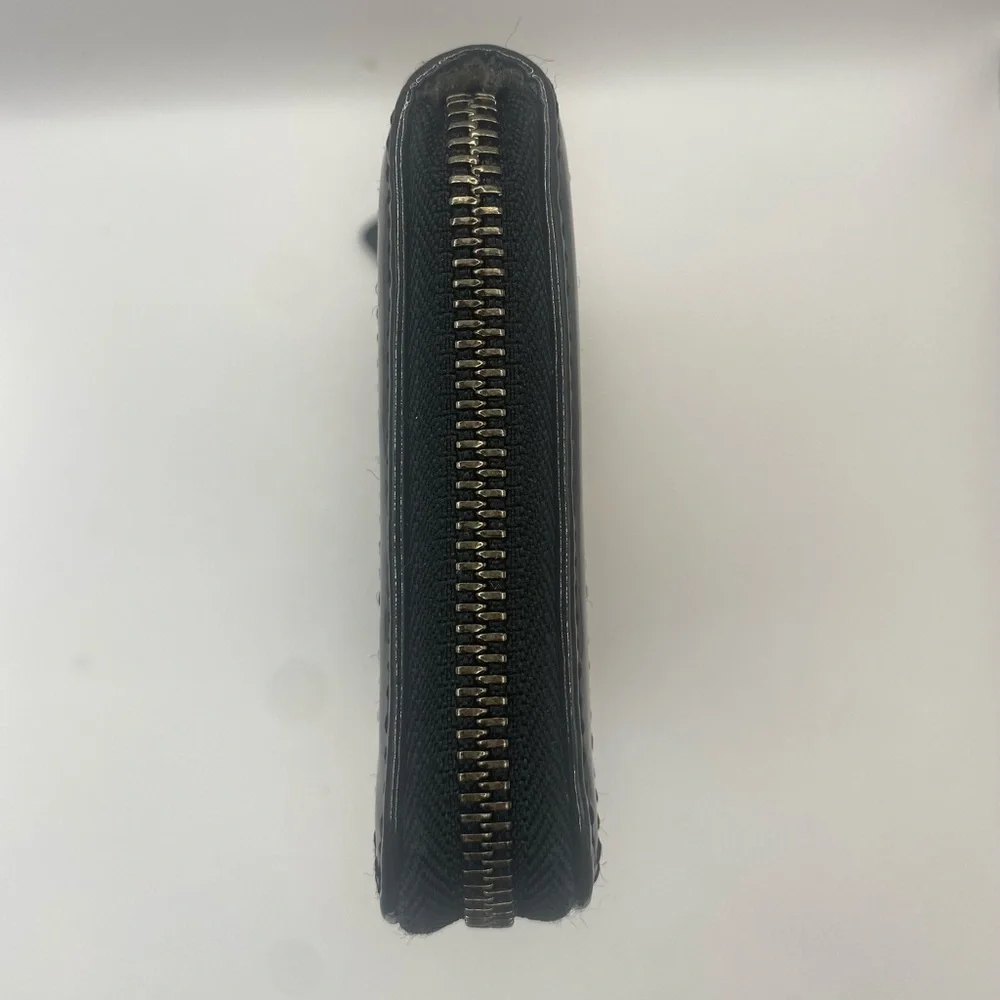 Burberry zippy large nova wallet in leather - Picture 3 of 9